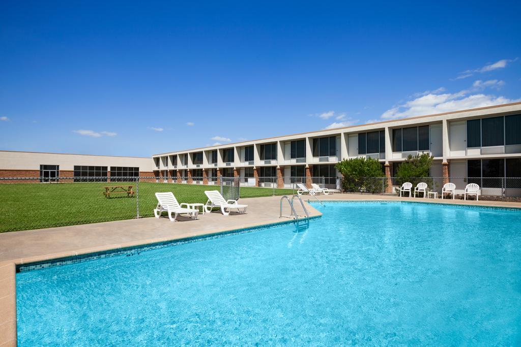 Days Inn Chillicothe Eksteriør bilde